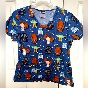 Star Wars scrub top medium